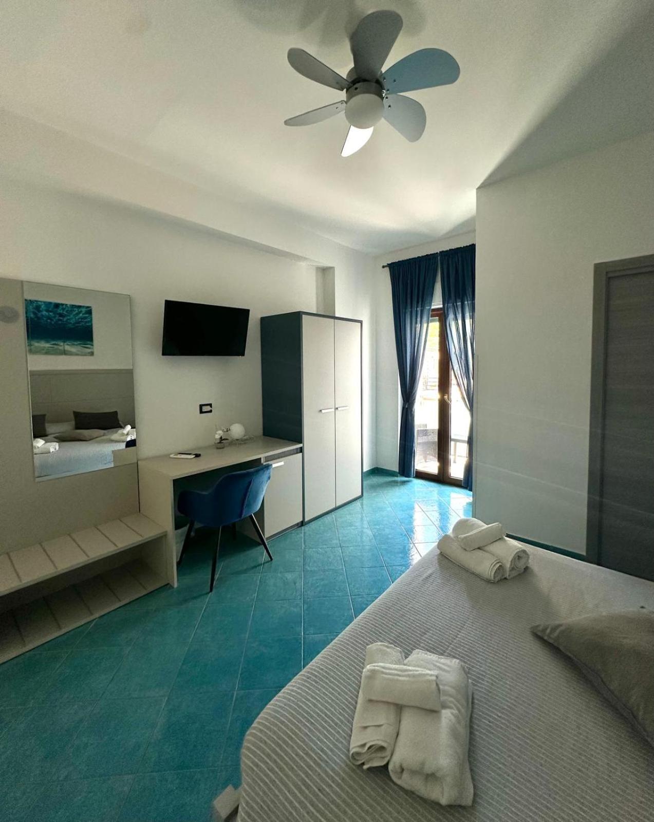 Belvedere Hotel-B&B ปาลีนูโร ภายนอก รูปภาพ
