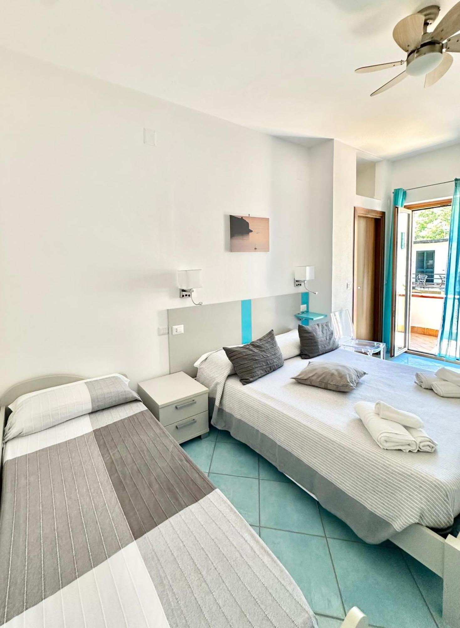 Belvedere Hotel-B&B ปาลีนูโร ภายนอก รูปภาพ