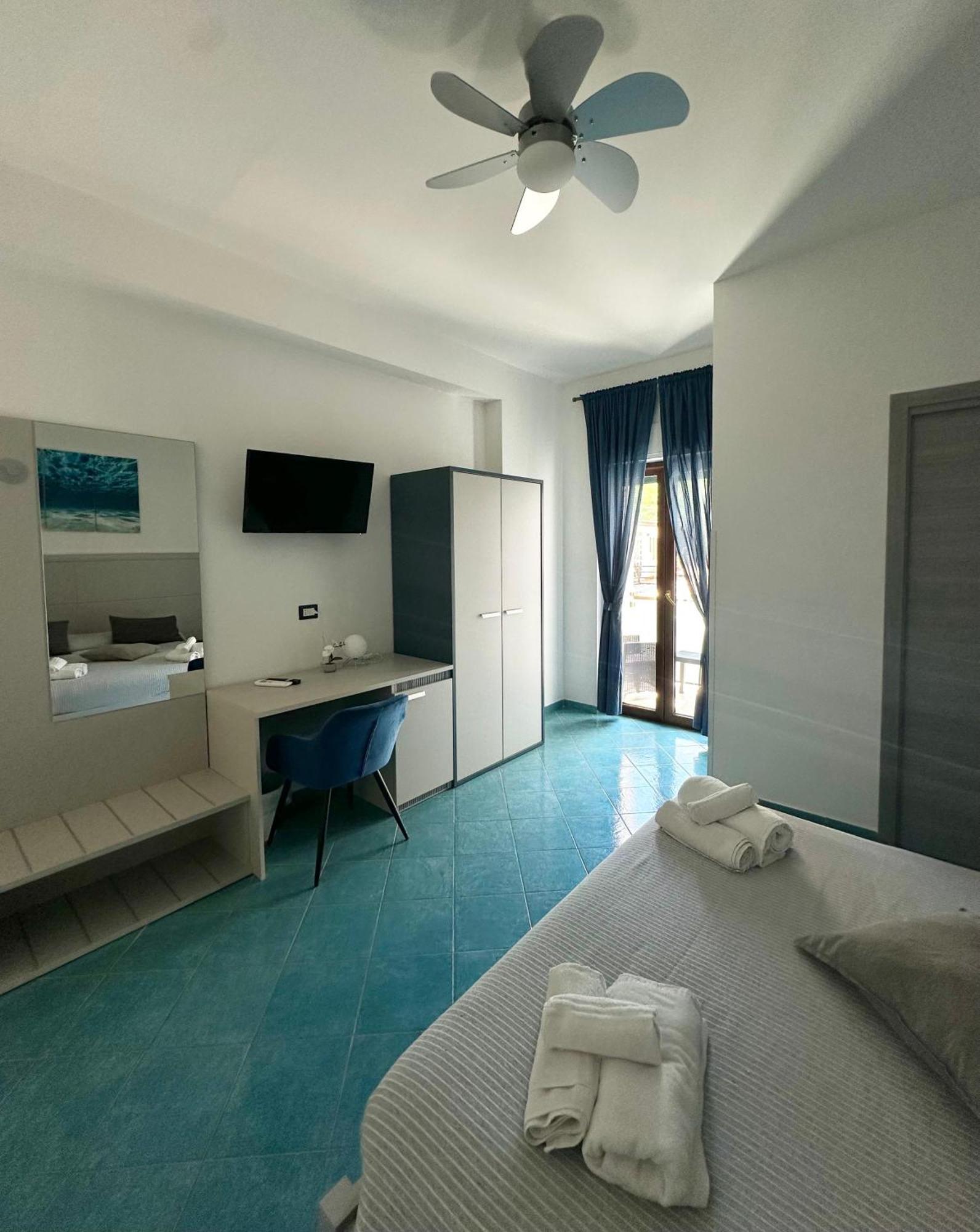 Belvedere Hotel-B&B ปาลีนูโร ภายนอก รูปภาพ