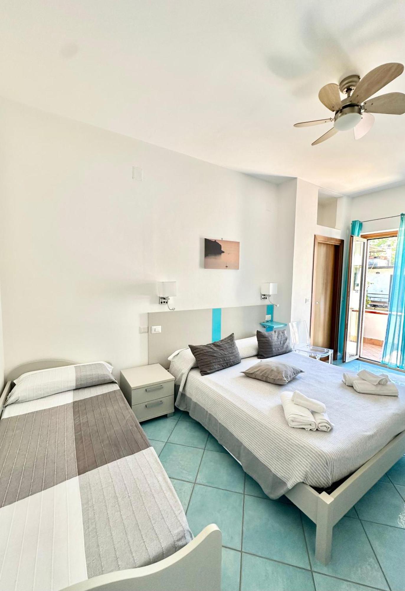 Belvedere Hotel-B&B ปาลีนูโร ภายนอก รูปภาพ