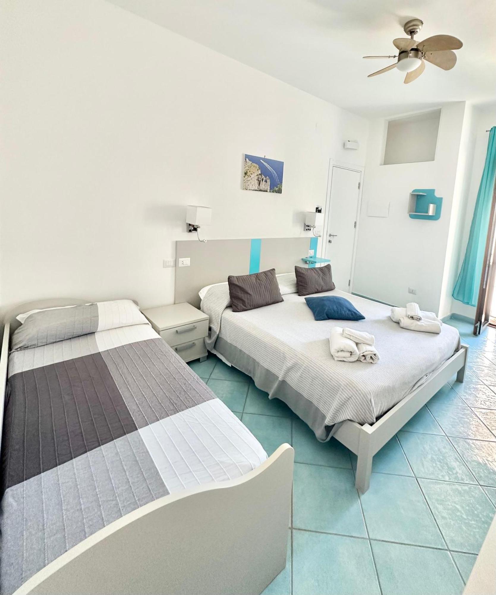 Belvedere Hotel-B&B ปาลีนูโร ภายนอก รูปภาพ