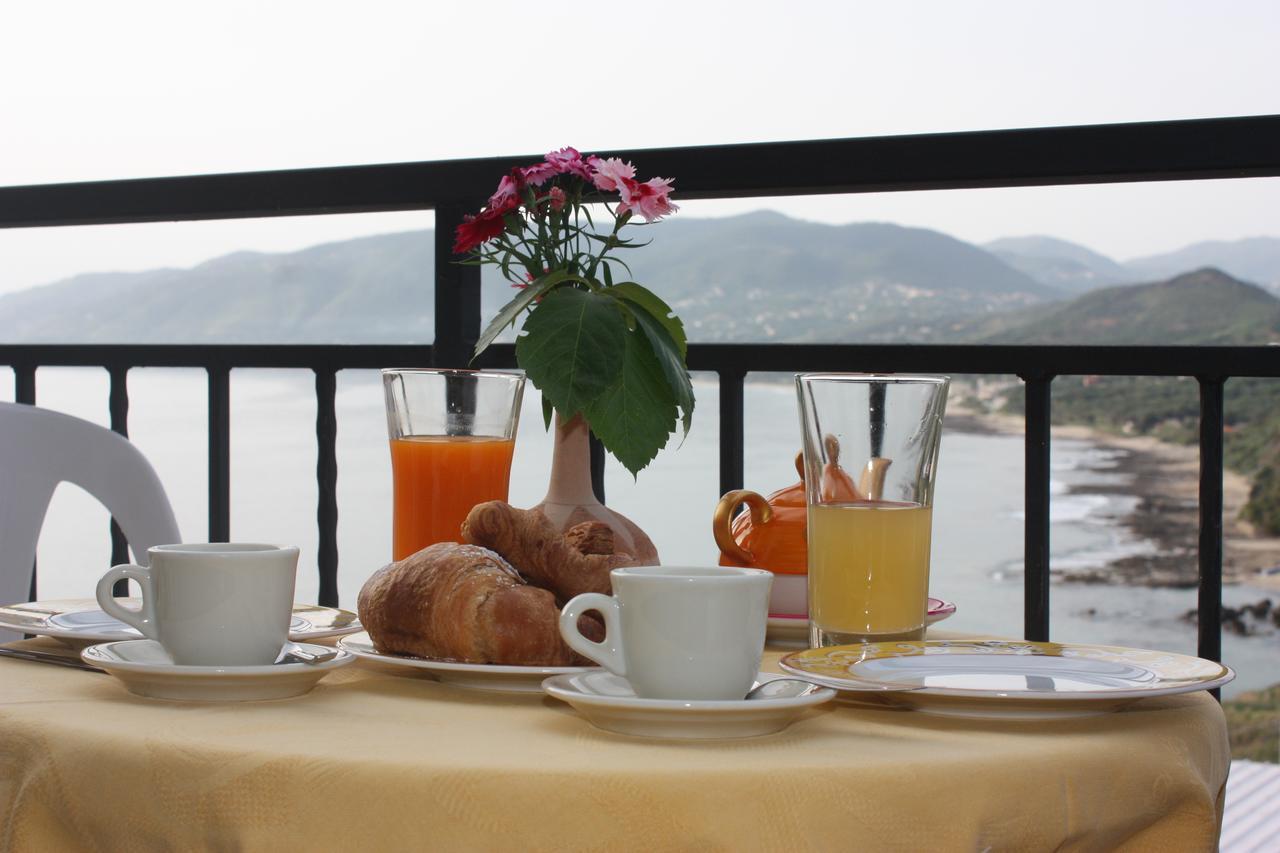 Belvedere Hotel-B&B ปาลีนูโร ภายนอก รูปภาพ